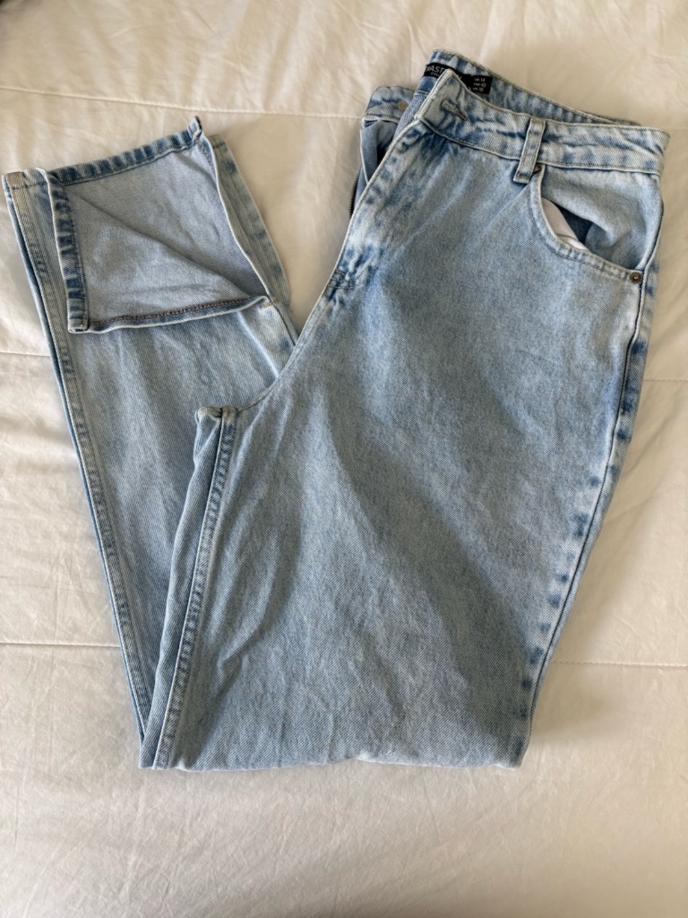Nasty Gal Women’s High-Waisted Jeans w Slit-Hem - US 10